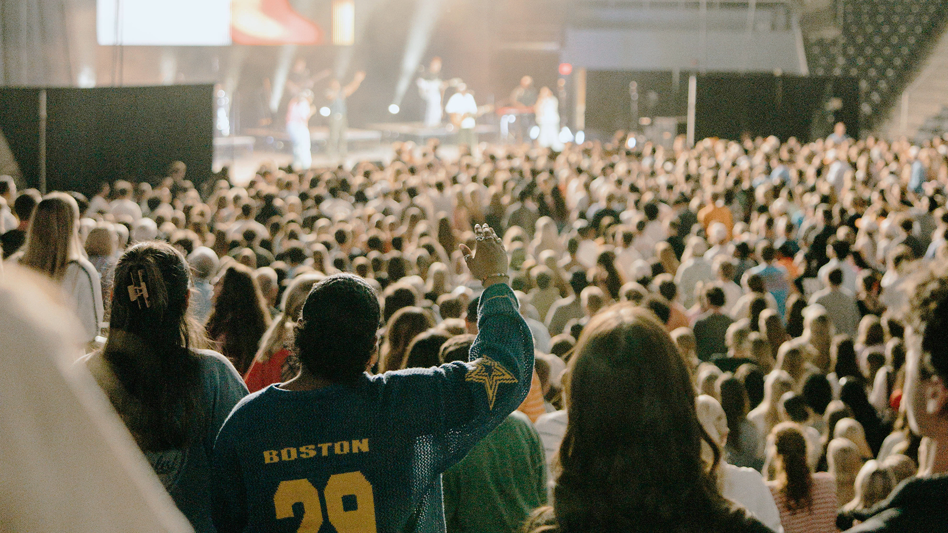 Blown away: 8,000 students seek Jesus at the University of Tennessee
